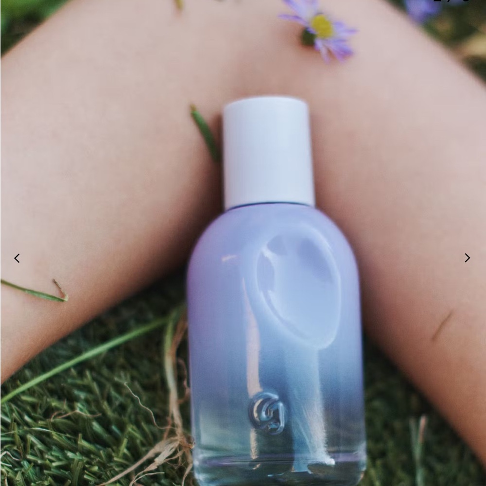 Glossier You Fleur